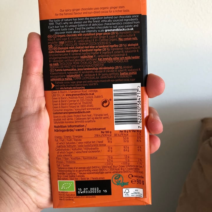 photo of Green & Black's Ginger 60% Cocoa shared by @fransaglietto on  14 Apr 2022 - review