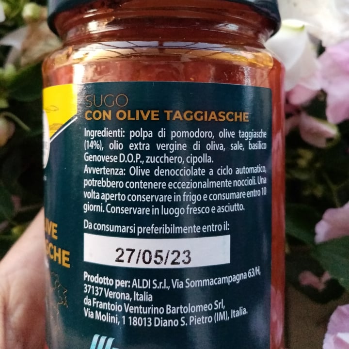 photo of Regione che vai Sugo con olive taggiasche shared by @valeveg75 on  22 May 2022 - review