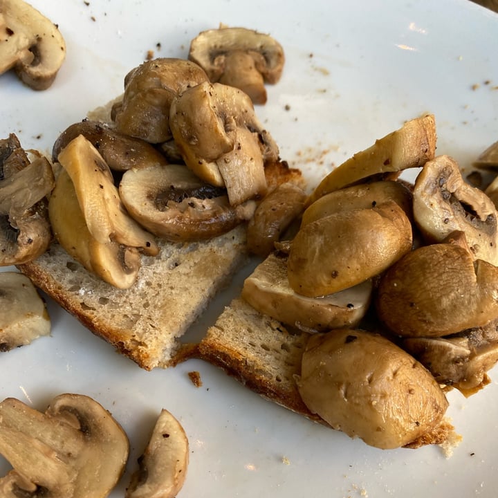 photo of The Church Inn Mushrooms On Toast shared by @mariesmith on  12 Oct 2021 - review