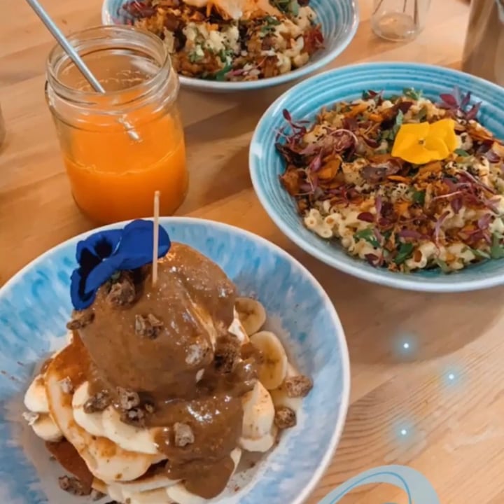 photo of We Are Vegan Everything Pancakes shared by @helenamarlen on  11 May 2020 - review