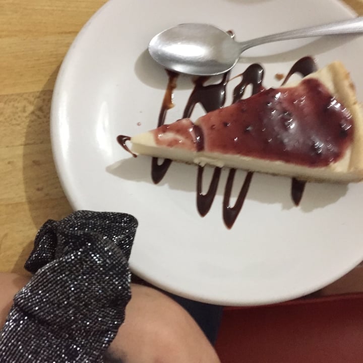 photo of VEGuerrero Cheesecake de zarzamora shared by @emmi on  26 Jul 2020 - review