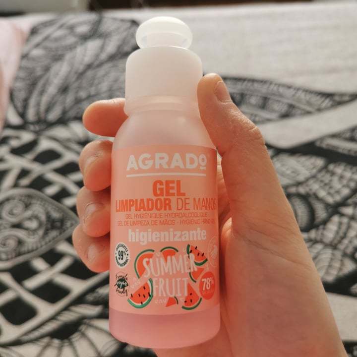 photo of Agrado Gel limpiador de manos shared by @vegafri on  30 Mar 2021 - review