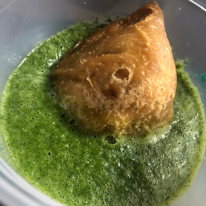 photo of India Market Vegetable Samosa shared by @bandita on  16 May 2022 - review