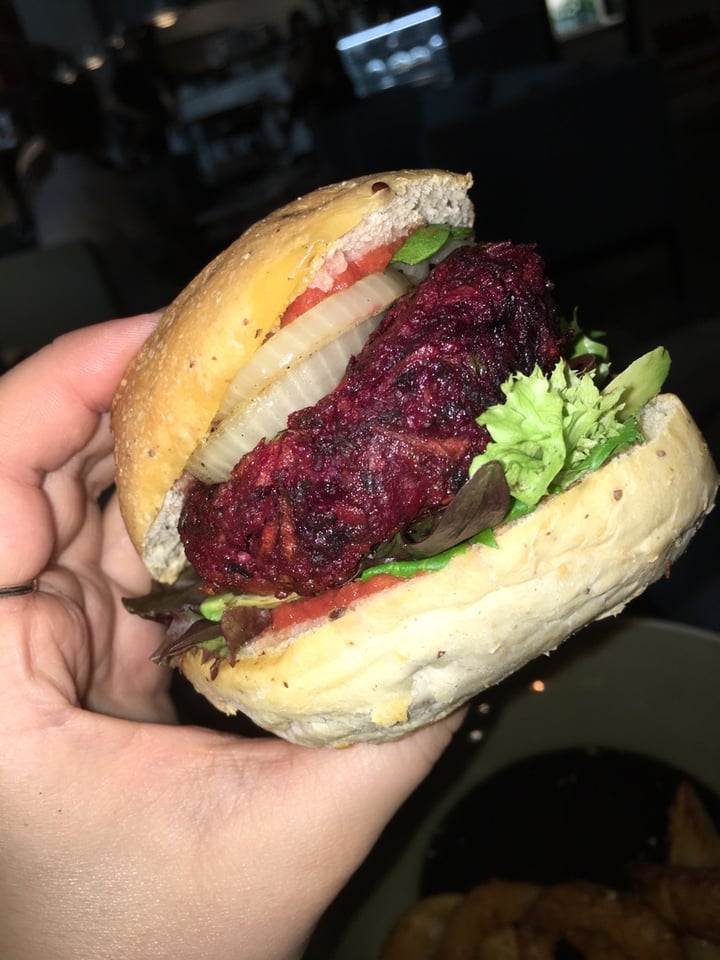 photo of Real Food Novena Beet (Millet) Burger shared by @shyafira on  28 Nov 2019 - review