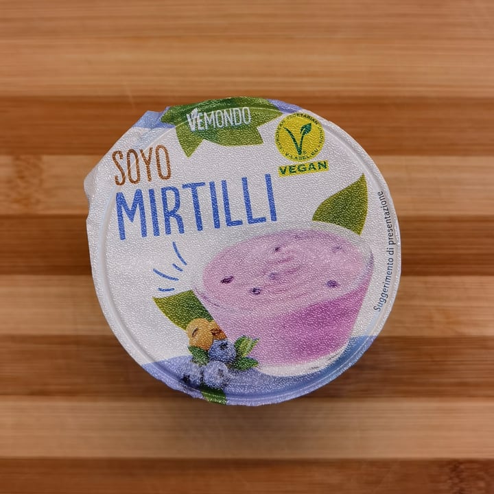 photo of Vemondo yogurt al mirtillo shared by @saricante on  30 Jan 2022 - review