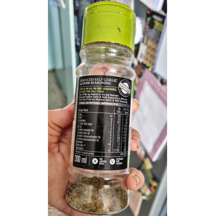 review photo of Ina Paarman’s Kitchen Garlic & Herb Seasoning shared by @gittek on 06 Aug 2022 - review