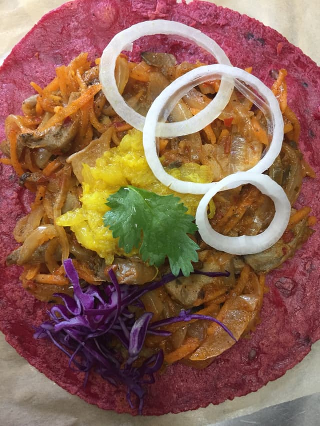 菜肴“Taco De Pastor De Setas”的照片