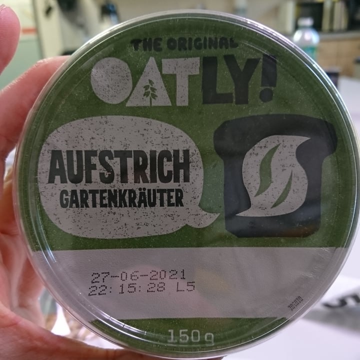 photo of Oatly Aufstrich Gartenkräuter shared by @alssa on  23 Apr 2021 - review