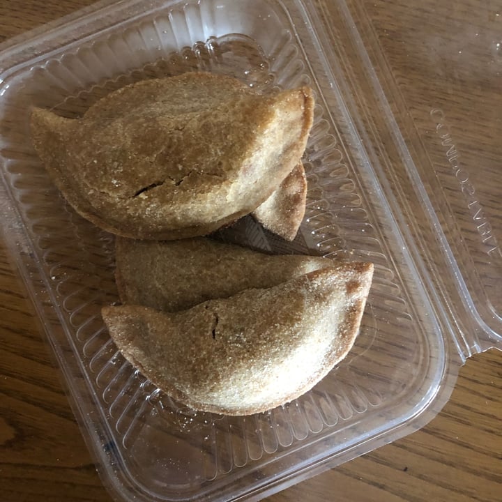 review photo of Mercato Coperto Campagna Amica Arezzo fagottini vegani alla Ratatuille shared by @sarahloveanimols22 on 21 May 2022 - review