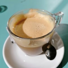Café con leche vegetal en Cádiz