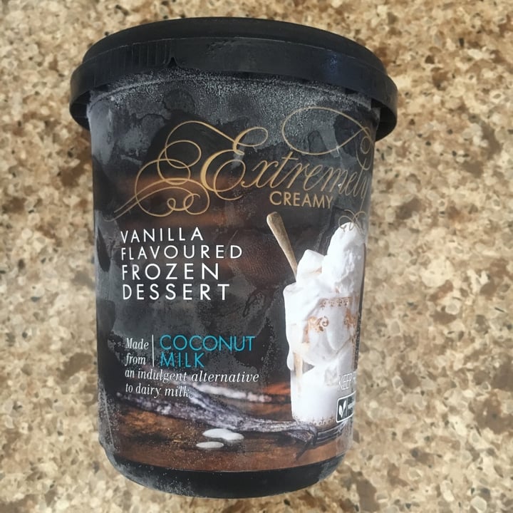 photo of Woolworths Food Vanilla Flavoured Frozen Dessert shared by @mailidyer on  15 Jan 2020 - review