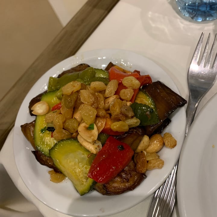 photo of Sarkis Ensalada Belen shared by @love4animals on  24 Aug 2021 - review
