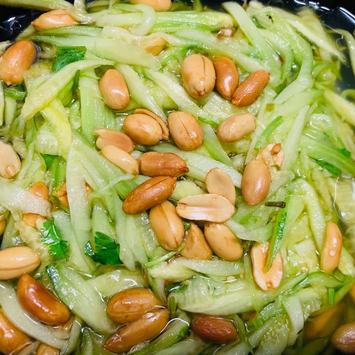 photo of Blooming Thai Cucumber Salad shared by @allhess on  20 Feb 2021 - review
