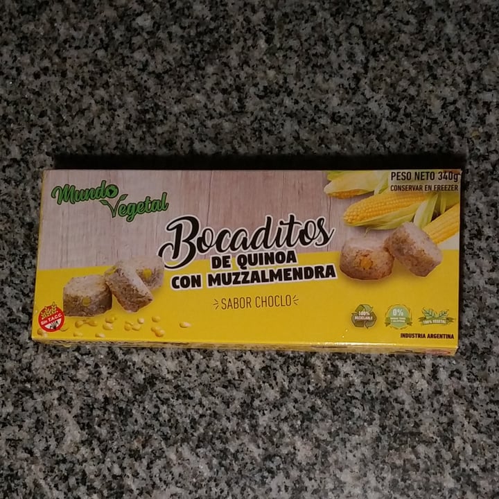 review photo of Mundo Vegetal Bocaditos de quinoa con muzzalmendra sabor choclo shared by @gugudanista on 02 Sep 2021 - review