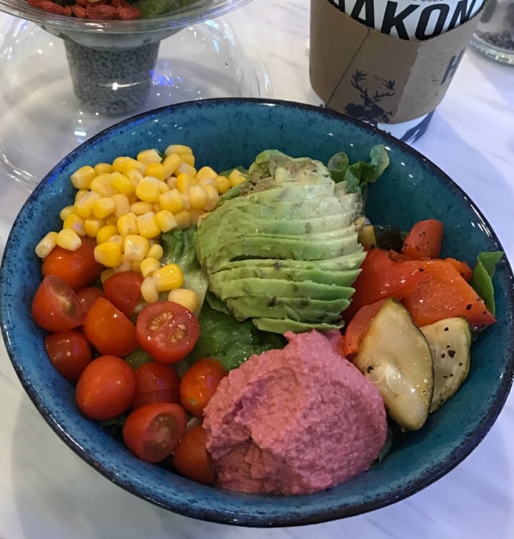 photo of Haakon Superfoods and Juice Avocado Vegan Bowl shared by @vanessaainsley on  19 Apr 2020 - review