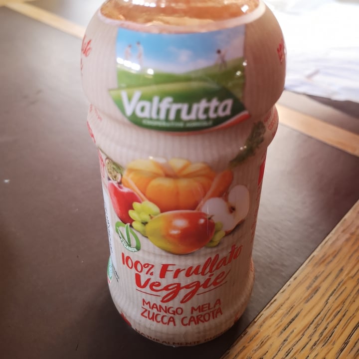 photo of Valfrutta Frutta + Verdura Mango Mela Zucca Carota shared by @kigeki88 on  07 Jun 2022 - review