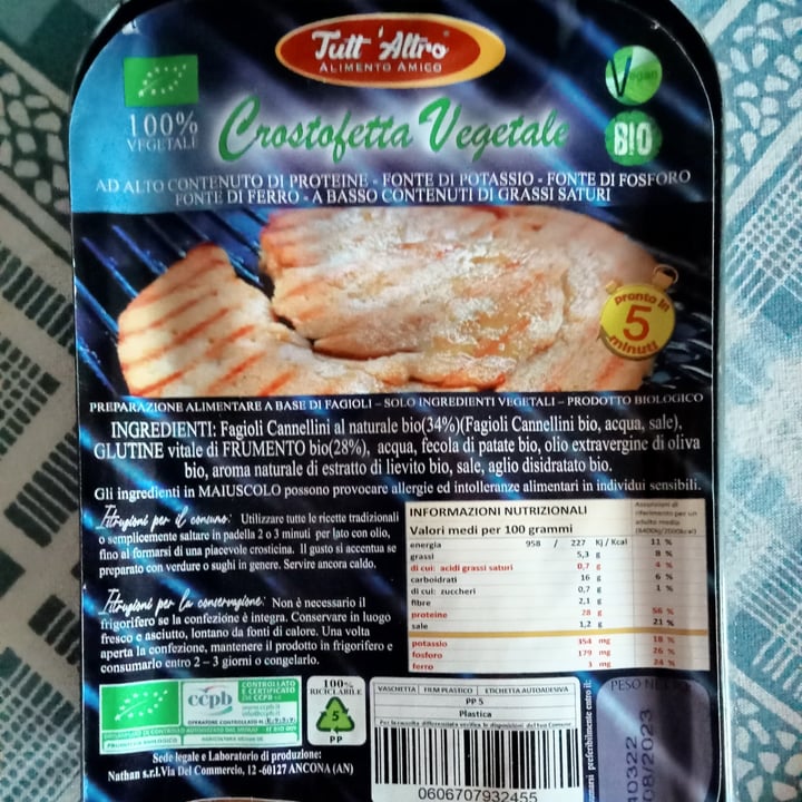 photo of TUTT' ALTRO Alimento Amico Ciky Crusty shared by @anitabiancini on  28 Jun 2022 - review