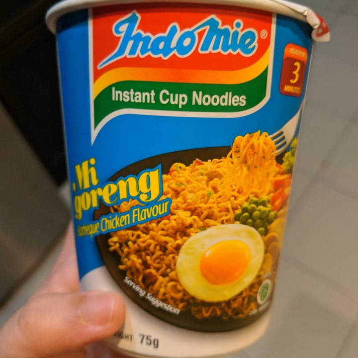 photo of Indomie Mi Goreng Barbecue Chicken Fried Noodles shared by @shawneofthedead on  01 Feb 2021 - review