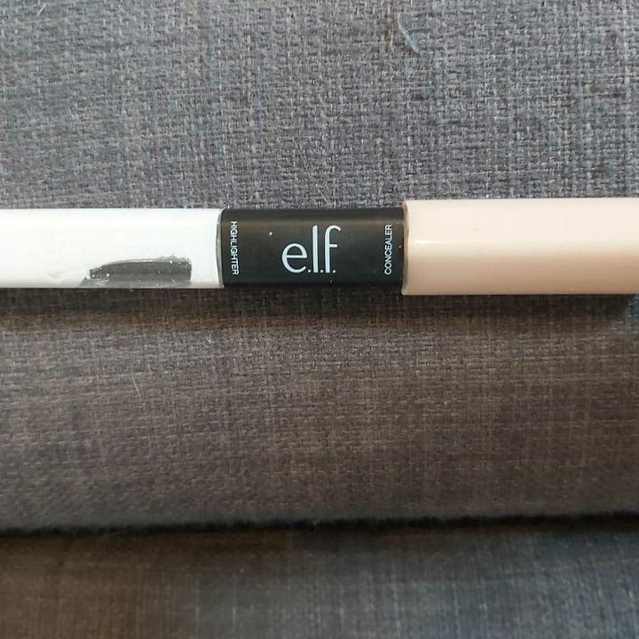 photo of e.l.f. Cosmetics Under eye concealer & highlighter shared by @lizsxm on  15 Apr 2020 - review
