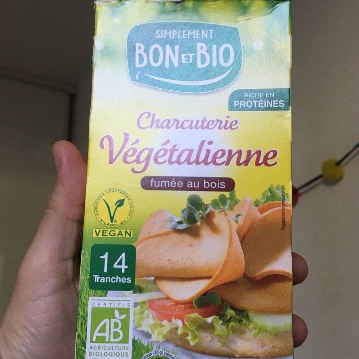 photo of Simplement bon et bio Charcuterie végane shared by @joaquinrj on  25 Jun 2022 - review