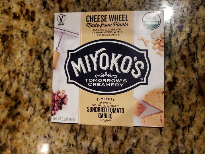 photo of Miyoko's Creamery Double Cream Sundried Tomato Garlic Cashew Milk Cheese shared by @ambularfortheanimals on  18 Dec 2018 - review