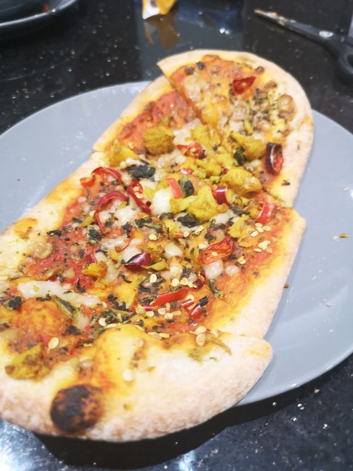 review photo of GRO The Kashmiri Spice Pizza shared by @twowheeledvegan on 21 Feb 2020 - review