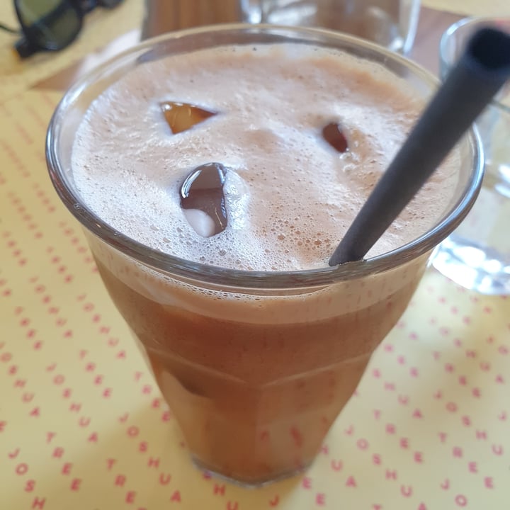 review photo of Joshua Tree Cafe Cappuccino Freddo shared by @thedronewhisperer on 19 Jul 2022 - review