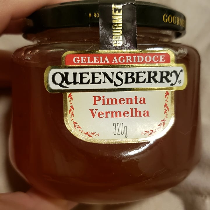 photo of Geleia Queensberry Geleia de pimenta vermelha shared by @patypaz on  06 May 2022 - review