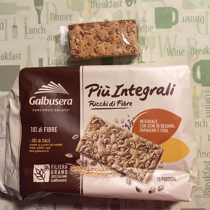 photo of Galbusera Crackers Più integrali shared by @giuliaz on  05 Oct 2021 - review