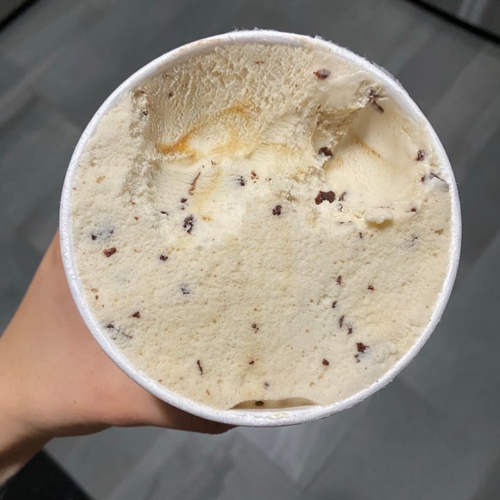 review photo of So Delicious Dairy Free Chocolate Banana Flambé shared by @gassia on 10 Sep 2021 - review