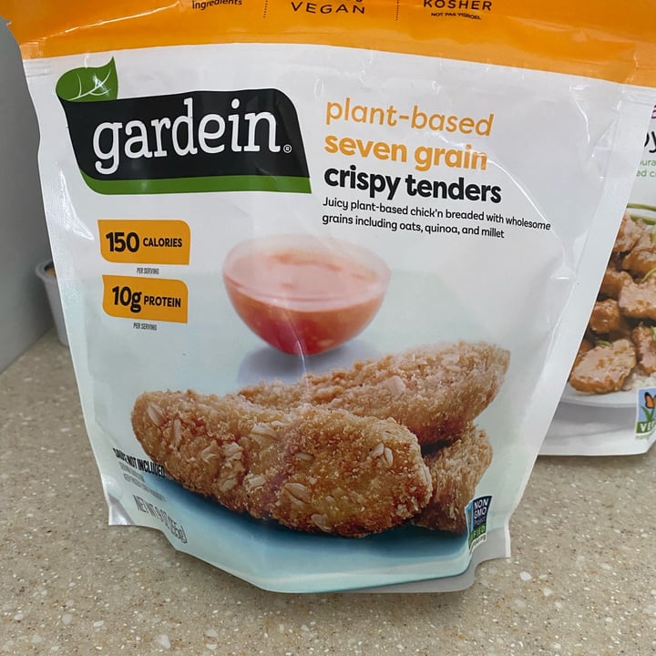 photo of Gardein Plant-based Seven Grain Crispy Tenders shared by @heyveggy on  08 May 2022 - review