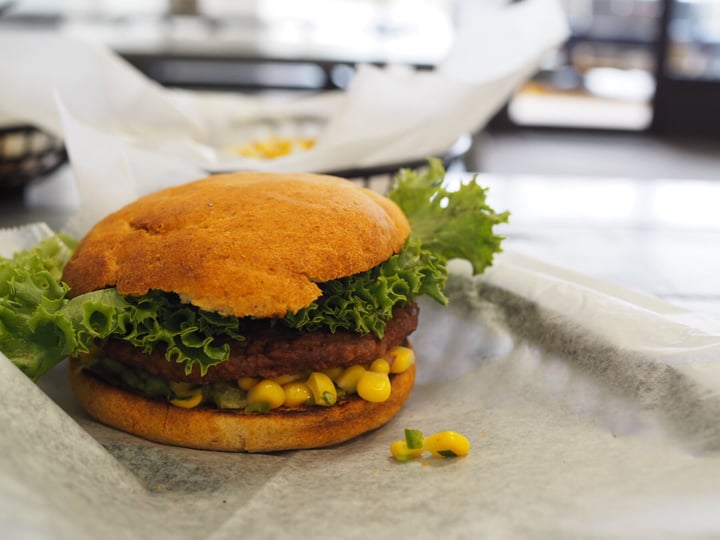 review photo of Meta Burger Southwestern shared by @bezerowastegirl on 10 Oct 2018 - review
