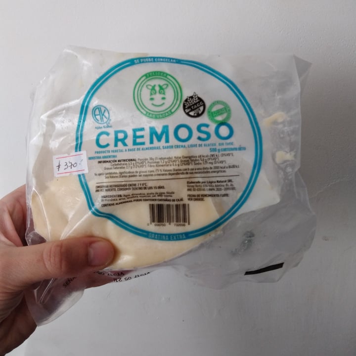photo of Felices Las Vacas Queso Cremoso shared by @soycomoelchileverde on  16 May 2021 - review