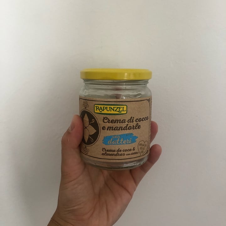 review photo of Rapunzel Crema cocco mandorle E Datteri shared by @lyzia on 24 Jun 2022 - review
