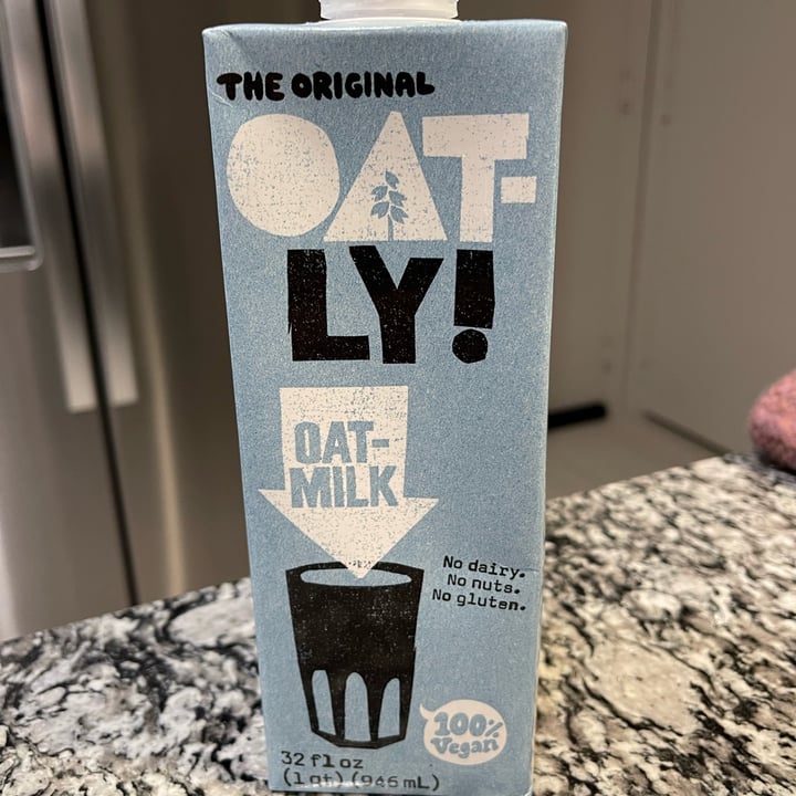 photo of Oatly The Original Oatly Oat Milk Full Fat shared by @sangria on  27 Dec 2021 - review