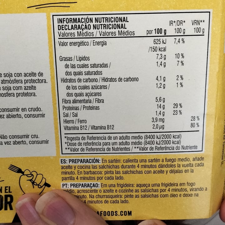 review photo of Heura Salchichas Originales shared by @annamasana on 18 Apr 2022 - review