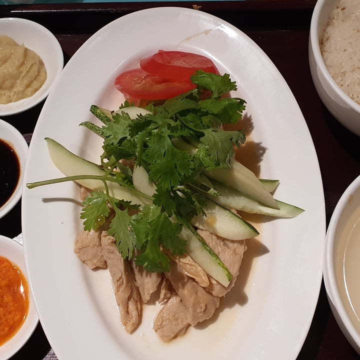 photo of Privé Keppel Hainanese Chicken Rice shared by @parismelody on  14 Feb 2021 - review