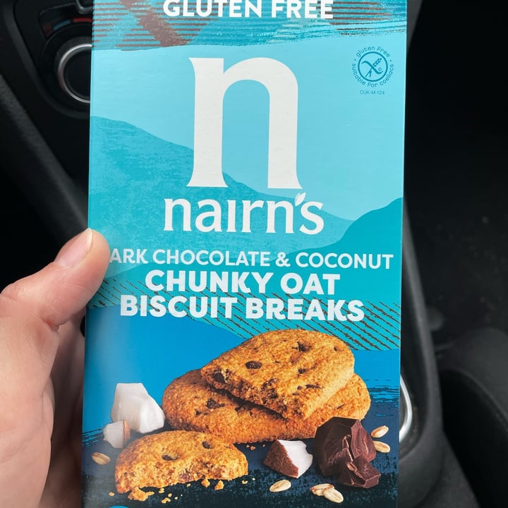 photo of Nairn's Oats, Dark Chocolate And Coconut shared by @giadamezzanotte on  22 Apr 2022 - review