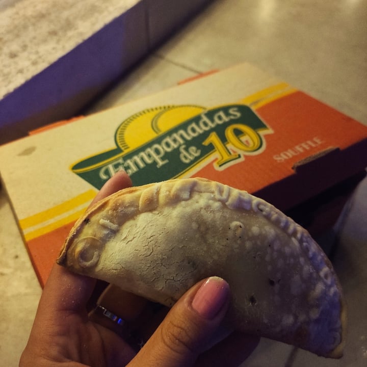 review photo of Empanadas de 10 Empanada De Soja Texturizada shared by @sermochilera on 06 Apr 2021 - review