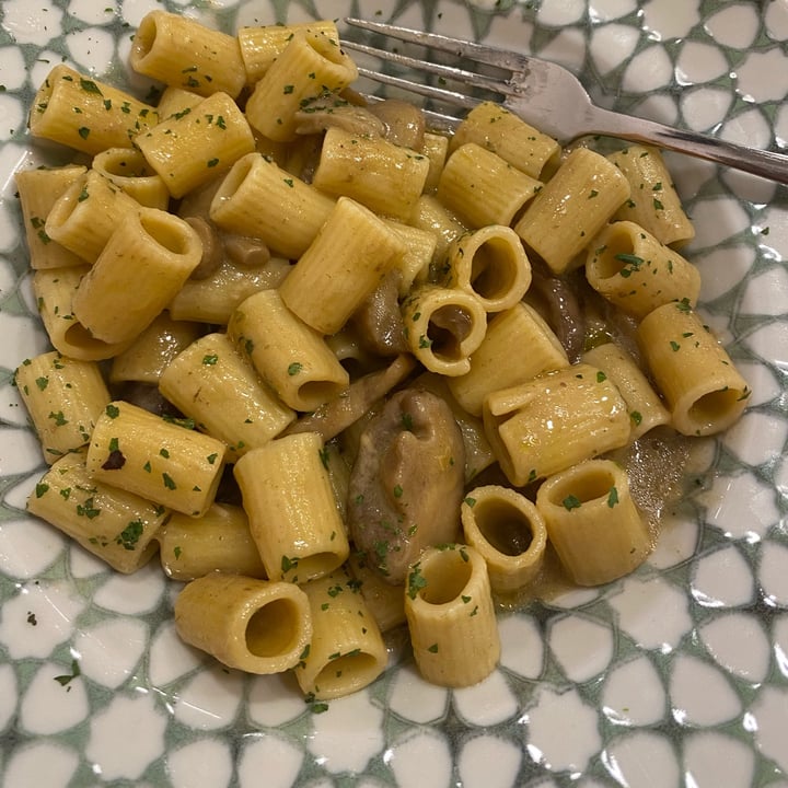 photo of Il baretto rigatoni funghi e tartufo shared by @marta1987 on  04 Oct 2022 - review