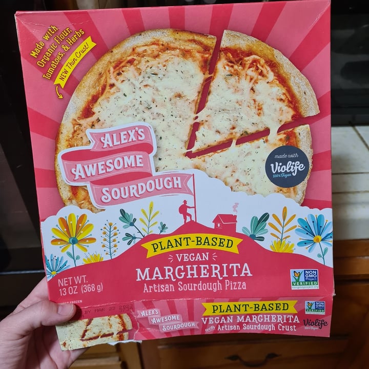 photo of Alex's Awesome Sourdough  Alex's Awesome Sourdough Pizza Vegan Margherita shared by @sofihuasteca on  12 Jun 2022 - review