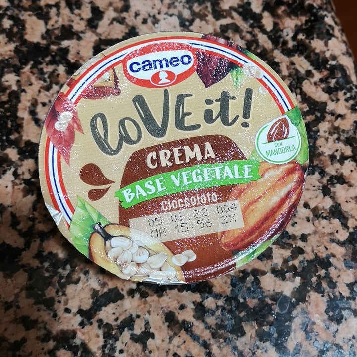 photo of Cameo Love it! Crema cioccolato shared by @nihal49 on  15 Feb 2022 - review