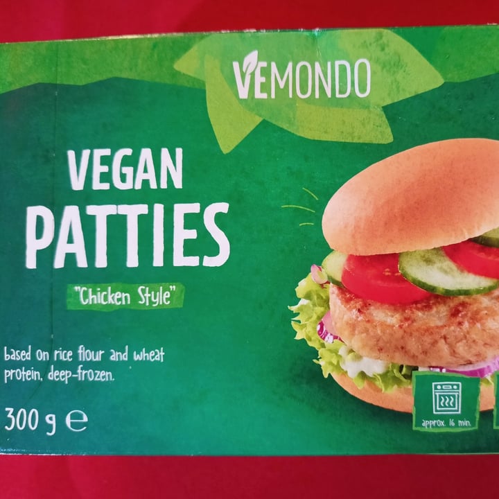 photo of Vemondo Vegan Patties Chicken Style shared by @marinasacco on  07 Jan 2022 - review