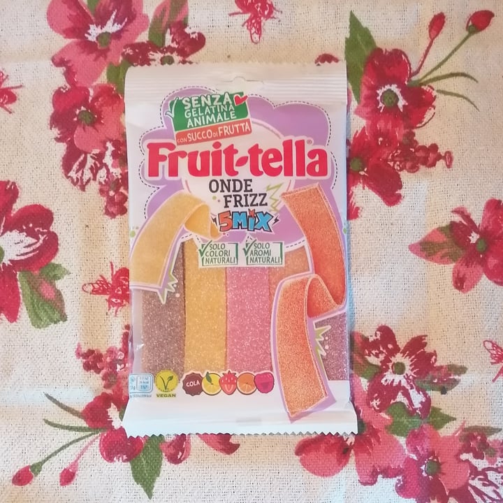 photo of Fruittella, good for you. Onde Frizz 5 Mix shared by @rosannad93 on  11 Sep 2022 - review