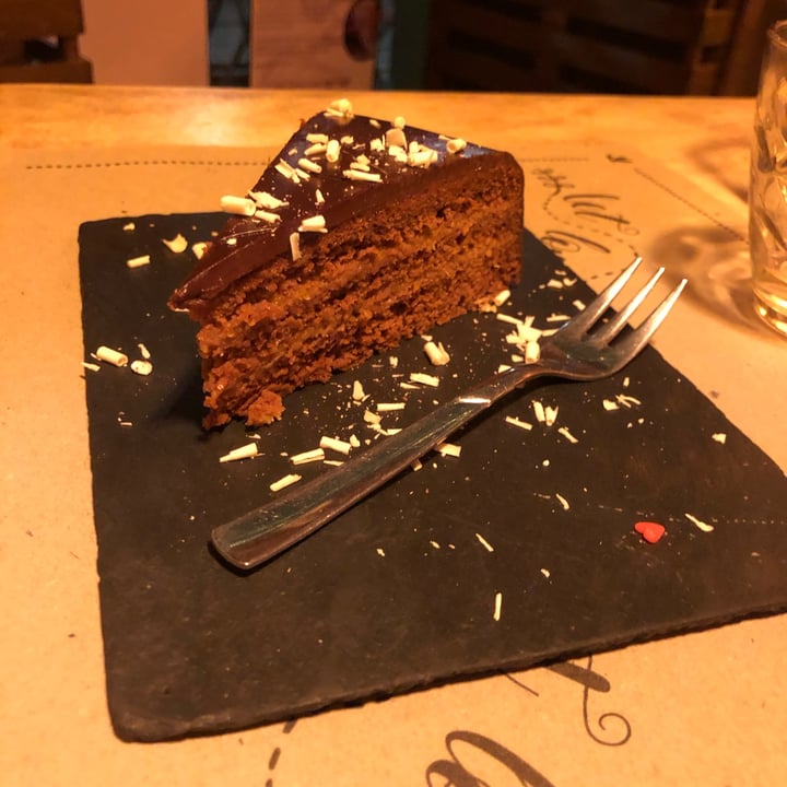 photo of VegAmore sacher shared by @giuliettaveg on  22 Feb 2022 - review
