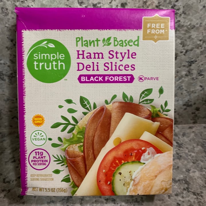 photo of Simple Truth Plant Based Ham Style Deli Slices: Black Forest shared by @onehungryvegan on  08 Nov 2020 - review