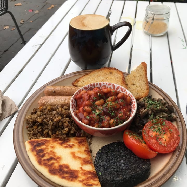 photo of The Glasvegan Full Scottish Breakfast shared by @annmarievans on  22 Nov 2021 - review
