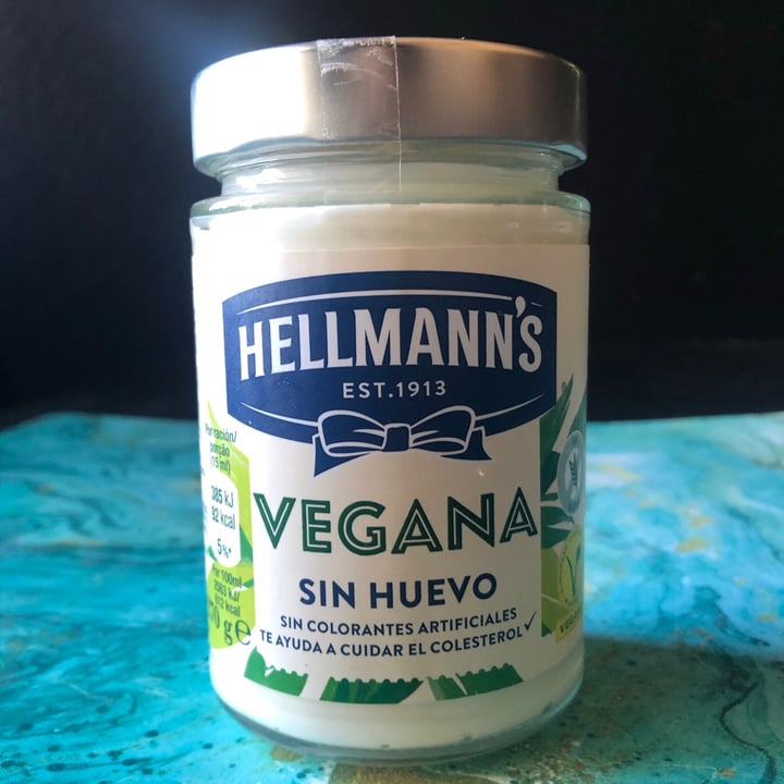 photo of Hellmann’s Hellman’s Vegan Mayonnaise shared by @isabelinzunzaa on  29 Mar 2021 - review