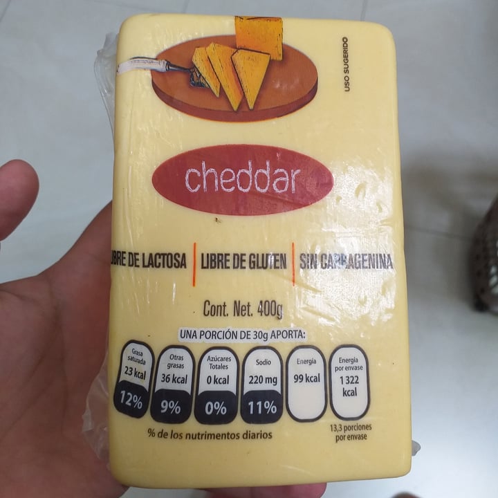 photo of Planet Vegan Mx Queso Cheddar shared by @irreverente on  23 Jul 2020 - review