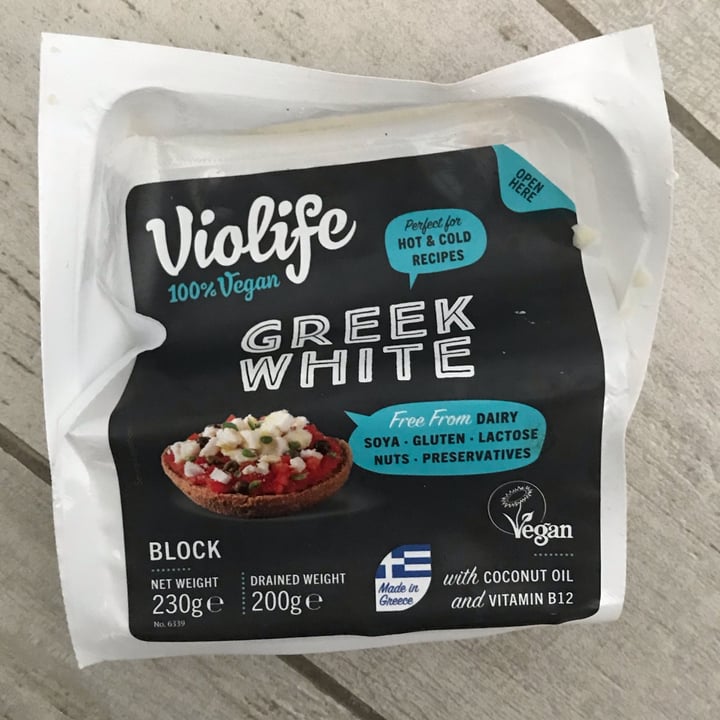 review photo of Violife Greek White (Block/Panetto) shared by @tahneee on 18 Apr 2022 - review